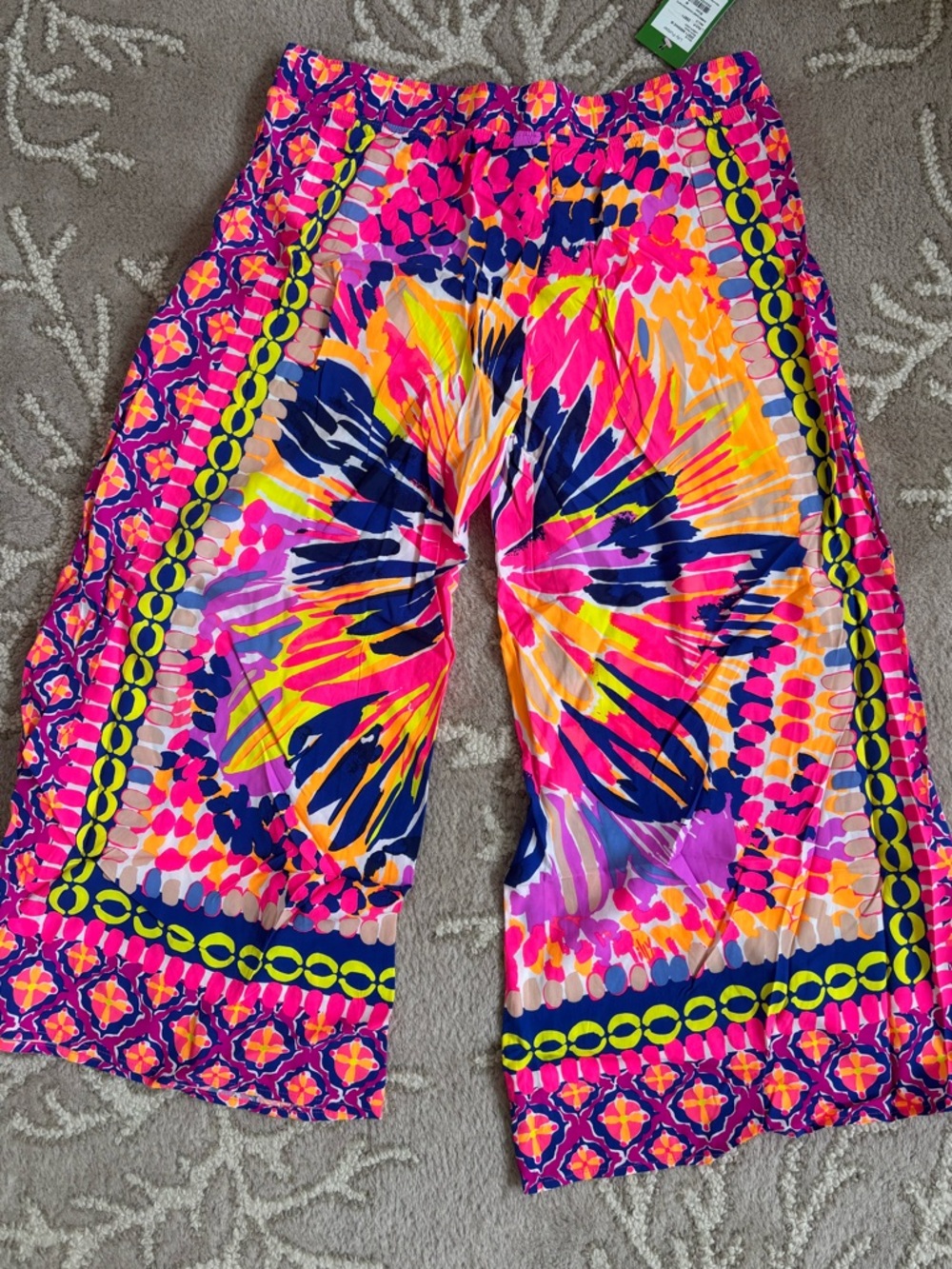 Lilly Pulitzer Women’s cropped Multicolor Printed Palazzo Pants - vibrant tiedye - Picture 4 of 4